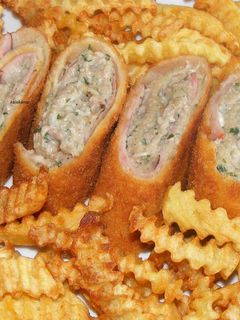 Velővel töltött rántott palacsinta recept fotója