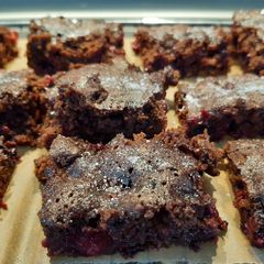 A picture of Cheats blackberries brownie tray bake.