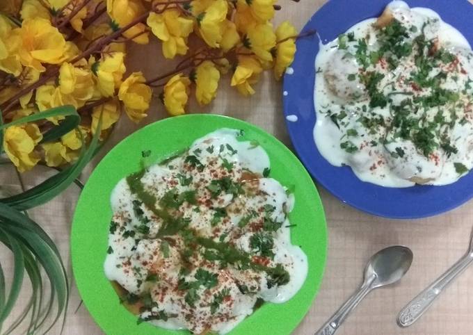 Dahi Bhalle Dahi Wada