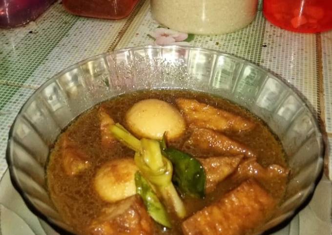 Semur tahu telor