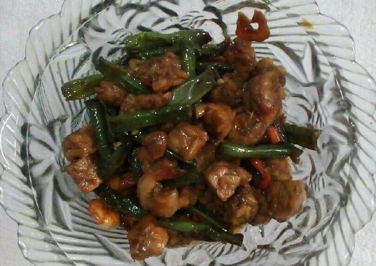 TUMIS UDANG, KACANG, TEMPE (UKT bukan Uang Kuliah Tunggal ya 😂)