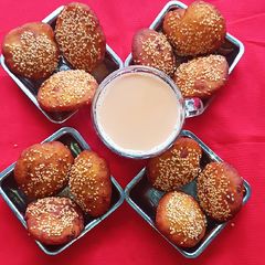 A picture of White Maize flour Vada (makai vada).