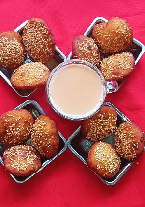 A picture of White Maize flour Vada (makai vada).