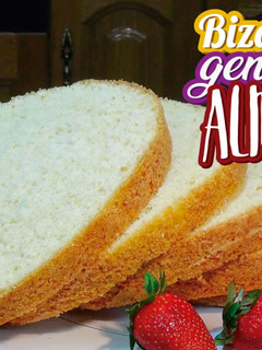 Una foto de Bizcocho genovés con almendra súper alto
