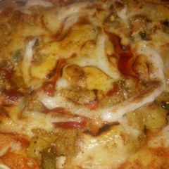 A picture of Fried Chinese pizza.
