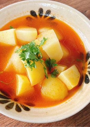 Hình của món Canh khoai tây cà chua.