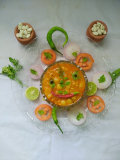 વાલ નું શાક (Val Shak Recipe In Gujarati) રેસીપી મુખ્ય ફોટો