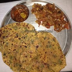 Leftover Dal palak Paratha with Papad chutney A picture of Leftover Dal palak Paratha with Papad chutney.