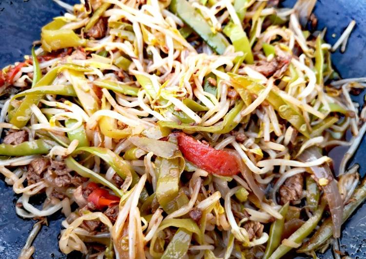 Saltado oriental
