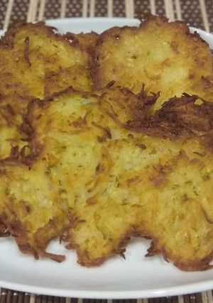 Krumpli-cukkini tócsni (gluténmentes) recept fotója