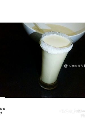 A picture of Coconut milk juice by salma.s.Adam(ful@rny_classy_bites).
