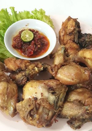 Foto resep Ayam Goreng Sambal Rawit