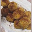 Banana choco ball (Bolabola Pisang Coklat)