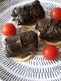 Una foto de Dolmades de arroz