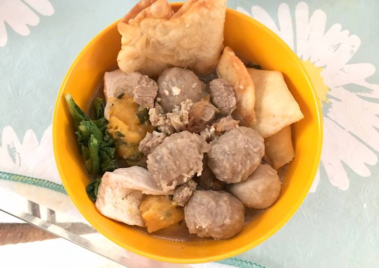 Bakso Komplit Ala Dapur Aretha