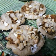 A picture of Coconut stuffed halwa.