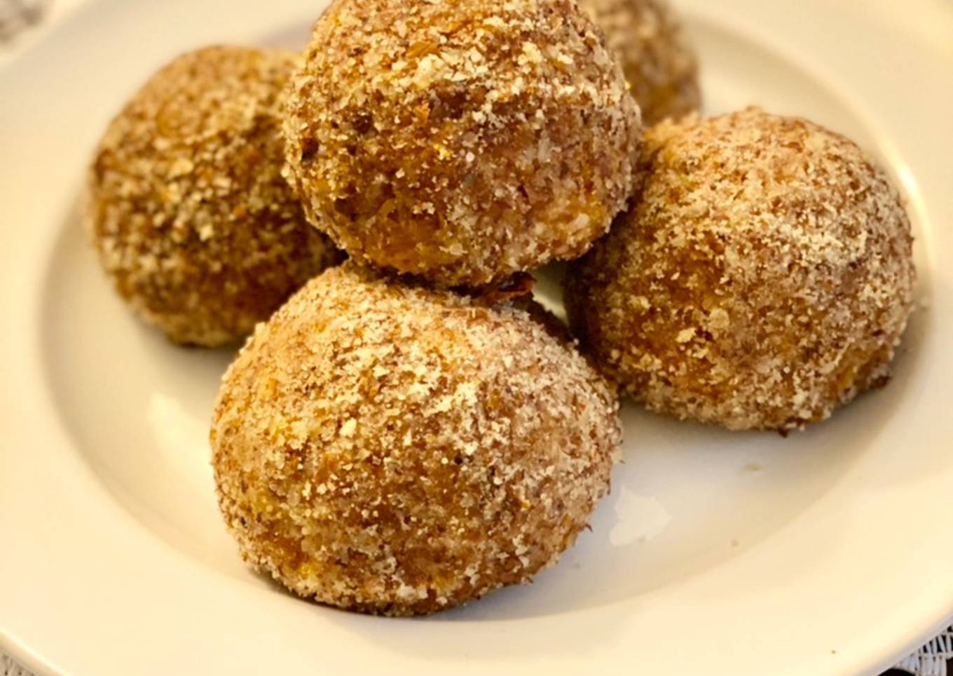 Pumpkin bitterballen panggang. (Lowcarb/Keto)