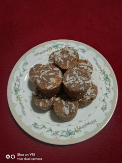 અડદિયા(Adadiya recipe in Gujarati) રેસીપી મુખ્ય ફોટો