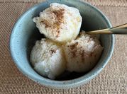 Una foto de helado leche merengada