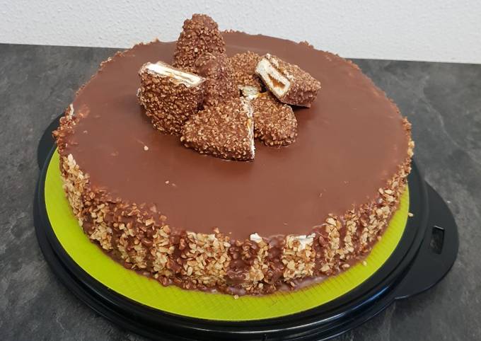 Kinder Maxi King Torte