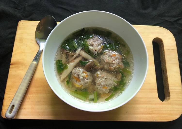 Bagaimana Membuat Sup Baso Jamur Shimeji &amp; champignon super enak dan lembut yang Sempurna