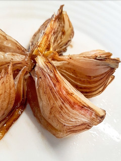 Una foto de Cebolla asada