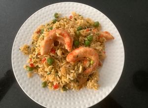Una foto de Arroz con camarones