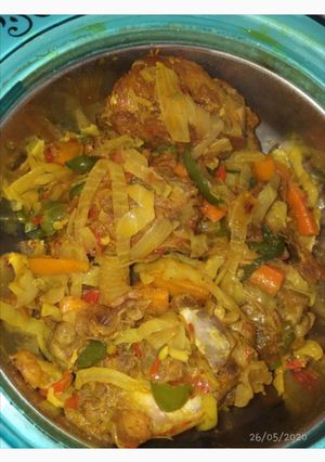 A picture of Cabbage chicken sauce.