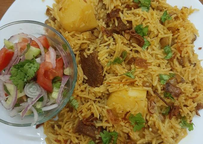 Green Lentils With Rice π(akha masoor pulav) #mommasrecipe