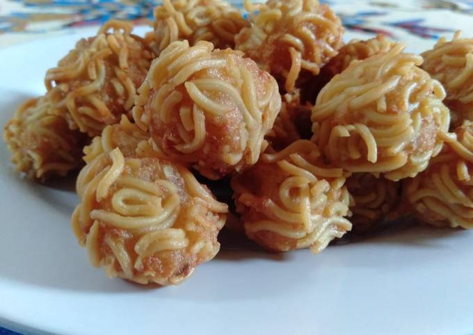 Bola bola mie udang