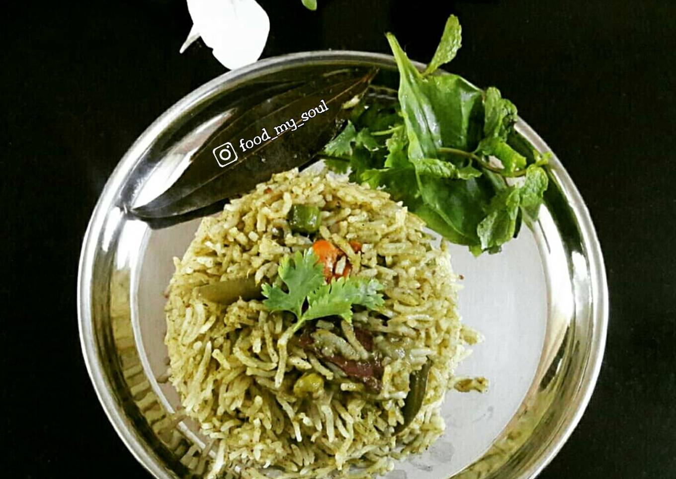 Hariyali Pulao Green Herby Rice