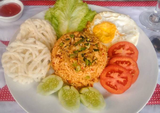 Recipe: Yummy Nasi goreng teri