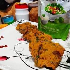 A picture of Dal Palak Vada.