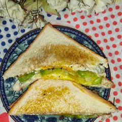 A picture of Egg Sandwich 🥪.