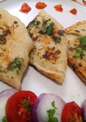 A picture of Paneer  Kulcha.