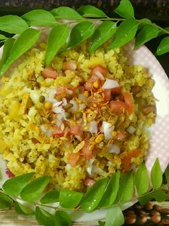 पोहा (poha recipe in Hindi) रेसिपी मुख्य फोटो