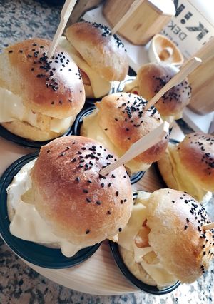 صورة لوصفة 🍔همبورغر بخبز خفيف ريشة 🍔