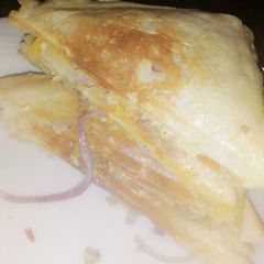 A picture of Toasted sandwich.