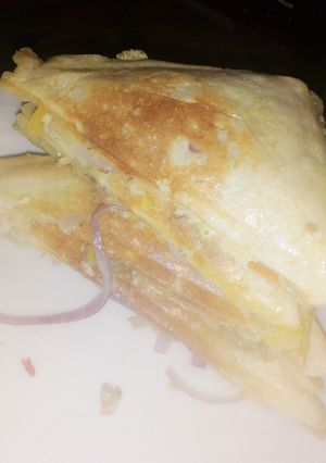 A picture of Toasted sandwich.