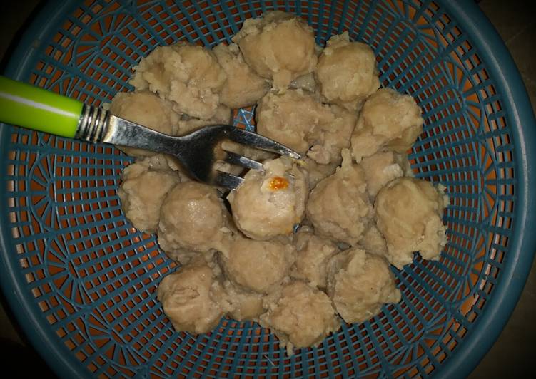 Resep Bakso Homemade (selep daging pakai blender), Enak