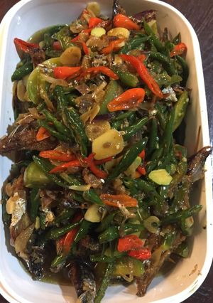 Foto resep Tumis ikan cue cabe ijo pete