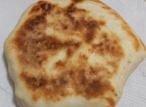 Una foto de Pancitos rellenos al sartén. Sin levadura y sin horno!