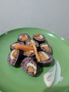Foto resep Sushi Nasi Merah Homemade