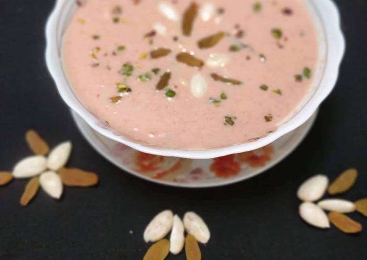 Recipe of Favorite Gajar ki vrat kheer