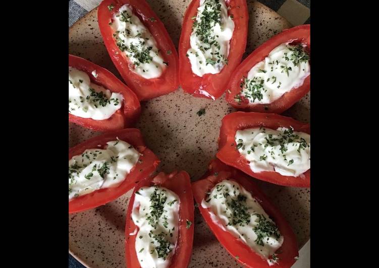 Comment Cuisiner Tomates olivettes farcies tzatziki maison