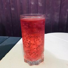 A picture of Leechi chia drink.