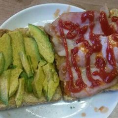 A picture of Beacon and Avo Toastie.