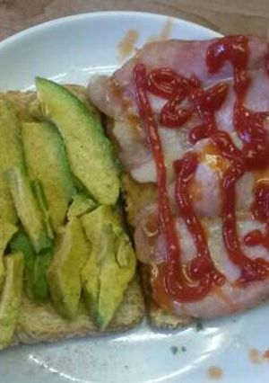 A picture of Beacon and Avo Toastie.