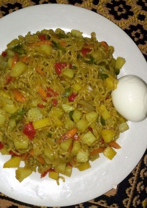 A picture of Indomie noodles.