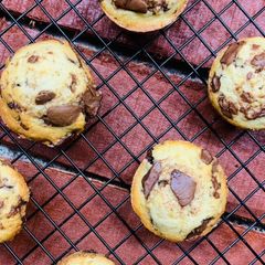 A picture of Mini Vanilla Chocolate 🍫 Muffins.